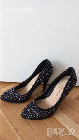 Елегантни обувки с камъчета и висок ток, снимка 1