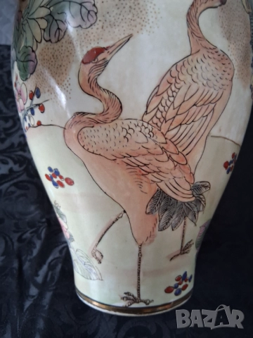 Китайска порцеланова ваза [2], снимка 13 - Антикварни и старинни предмети - 51886119