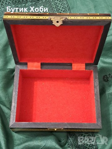 Сирийска дървена кутия с инкрустации, снимка 5 - Антикварни и старинни предмети - 39354593