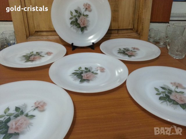 Френски аркопал чинии плитки 