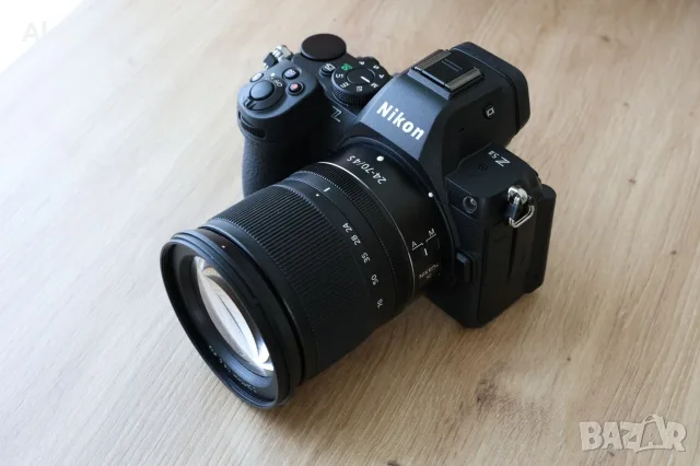 Nikon Z5 II + обектив Nikon Z 24-70mm f/4 S на 3300 кадъра, снимка 3 - Фотоапарати - 55920287