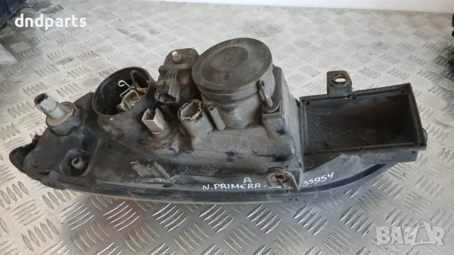 Десен фар Nissan Primera 1999 Primera (P11) (1995-2002), снимка 2 - Части - 55867550