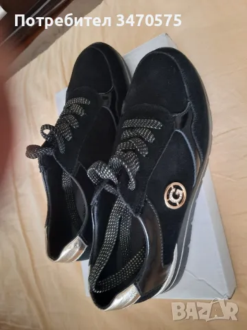 Дамски спортни обувки, снимка 4 - Маратонки - 49772999