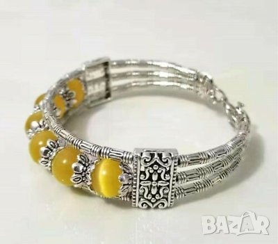 Красива гривна от Тибетско сребро с жълти опали, снимка 3 - Гривни - 41901865