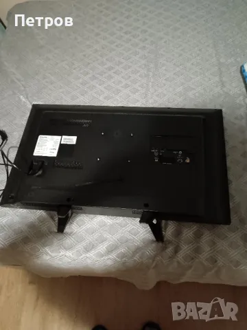 Телевизор PHILIPS 32 incha, снимка 2 - Телевизори - 49990677