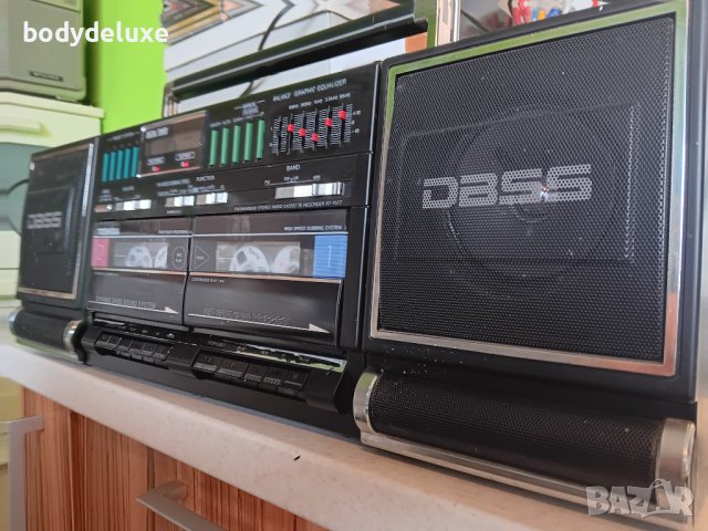 Toshiba RT-7077 радио двукасетъчен, снимка 4 - Радиокасетофони, транзистори - 29038735