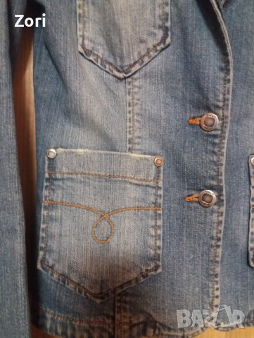 Дънково сако с накъсан ефект , снимка 2 - Сака - 41226996