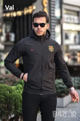 Мъжко спортно яке Nike