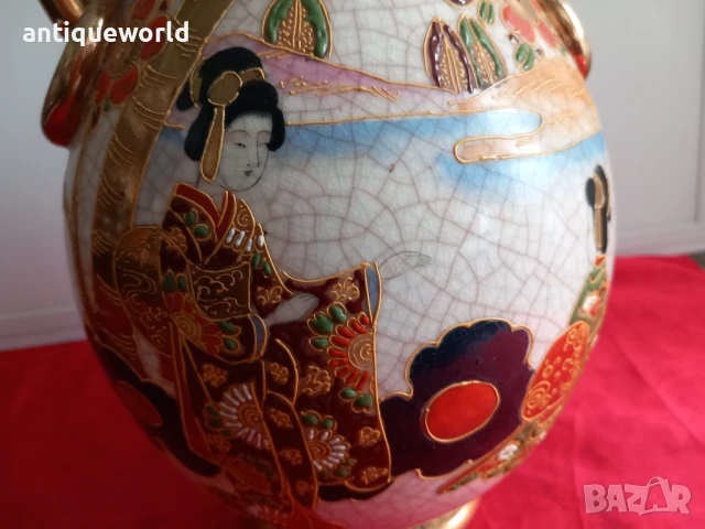 SATSUMA, Стара Японска Ваза ,Злато , Маркирана ,Сатцума, снимка 3 - Антикварни и старинни предмети - 51211359