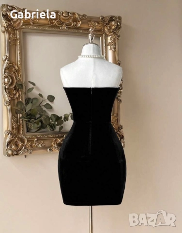 Рокля от кадифе, снимка 4 - Рокли - 52925725