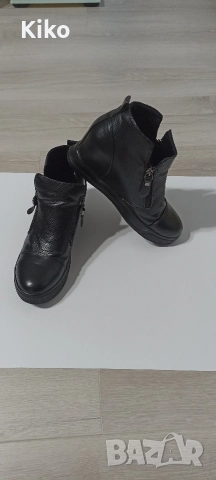 Дамски кожени боти като нови, снимка 2 - Дамски боти - 52584787