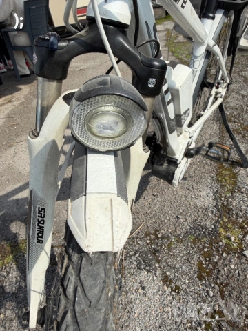 Електрическо колело Scott, снимка 5 - Велосипеди - 53757086