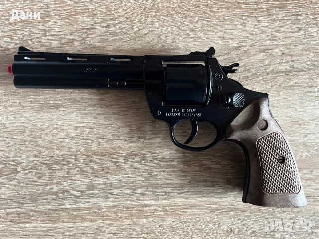 Детски пистолет с капси, снимка 2 - Други - 47577630