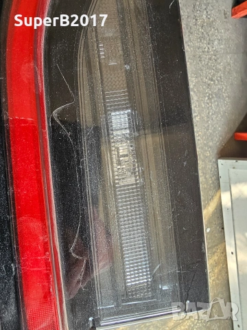 Продавам - оригинален трети стоп за Lexus LBX 2024 г. със забележка, снимка 3 - Части - 53375276