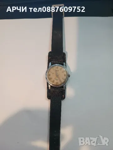 UMF Ruhla 15 Jewel German-Made Cal 24 Movement, Manual 33mm Рухла Немски часовник, снимка 2 - Мъжки - 49823710