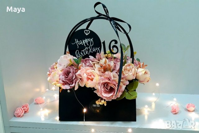 Комплект-Луксозна чанта с цветя и мече от рози, снимка 3 - Изкуствени цветя - 33493366