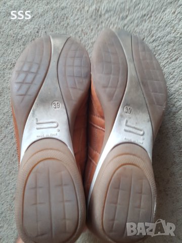 Обувки, снимка 10 - Дамски ежедневни обувки - 41845376