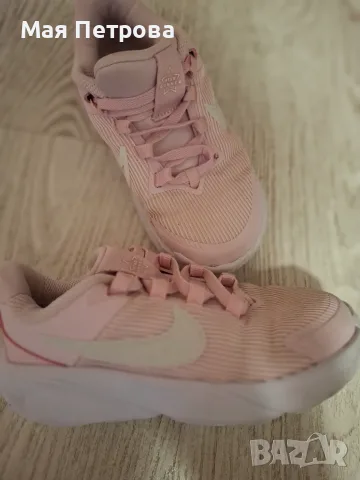 Детски маратонки Nike, снимка 2 - Детски маратонки - 55996759