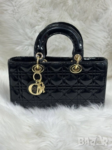 чанти christian dior , снимка 2 - Чанти - 51459178