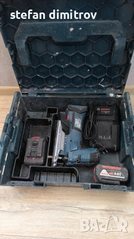 Bosch GST 18 V-LI S Акумулаторен пробивен трион плюс 2 🔋 6 Ah и 4 Ah и зарядно , снимка 2 - Триони и циркуляри - 53749101