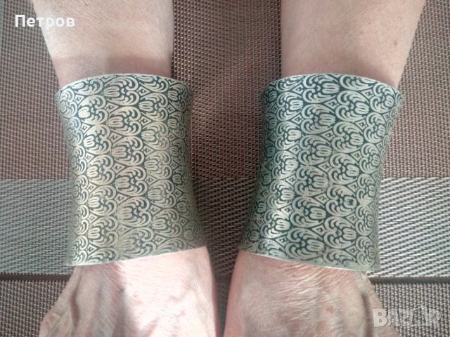 Продавам красиви, дамски украшения за ръце, снимка 1