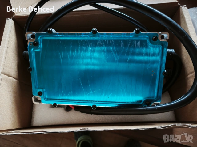 Livepo 4 58.4v 25A зарядно за литиево-фосфатна Железна батерия, снимка 4 - Друга електроника - 53454568