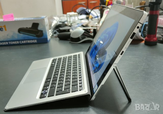 HP ELite X2 1012 G1 Intel m5-6Y57/8GB/256GB, снимка 2 - Лаптопи за дома - 42032941