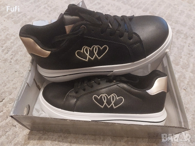 35 лв, нови маратонки с етикет, 40 номер, стелка 25 см 