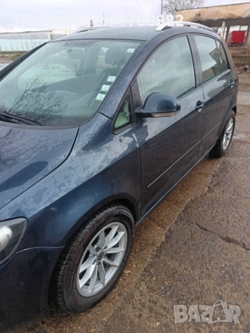Golf plus TDI Автомат, снимка 2 - Автомобили и джипове - 53400625