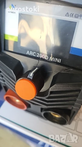 Hitbox ARC 200D MINI заваръчен апарат с LCD дисплей, 240V, технология Synergy, преносим, снимка 8 - Други инструменти - 51091803