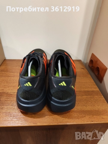 Adidas маратонки , снимка 5 - Маратонки - 52428835