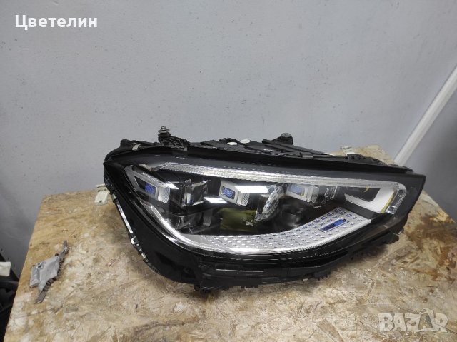 Десен фар Mercedes S W223 desen far farove Мерцедес в 223 с класа А2239063405 LE17A6413, снимка 2 - Части - 41757922