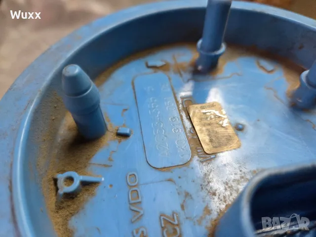 Горивна помпа с нивомер 1k0 919 051 de