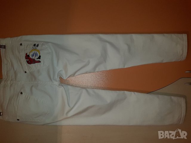 Страхотен бял панталон на PHILIPP PLEIN р-р 28, снимка 2 - Панталони - 34686692