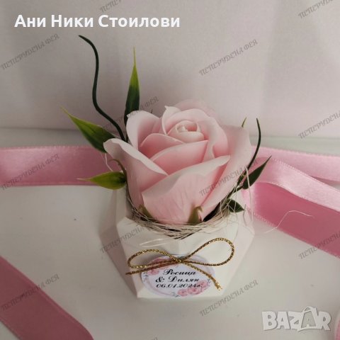 Керамични подаръци, ароматни рози,  8 Март  Ден на жената