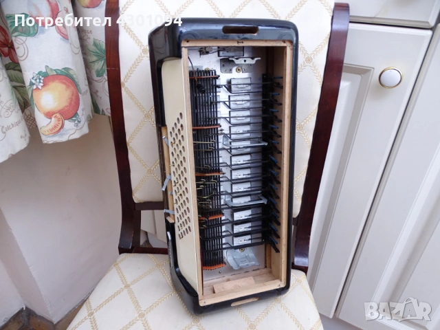 Корпус (баси) с тарги за Акордеон Weltmeister Stella 60 баса, снимка 9 - Акордеони - 52440884