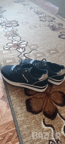 Дамски маратонки , снимка 2 - Маратонки - 52521941