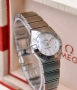 Omega Constellation 28mm Qauartz Steel MOP Dial Diamond Дамски Различни Варианти, снимка 6