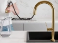 Златен смесител за кухня с изтегляща глава, 2 режима на струя - 9020, снимка 1