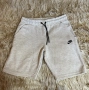 Nike tech fleece shorts (къси панталони), снимка 1
