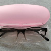Диоптрични очила +2 с калъф, снимка 1 - Слънчеви и диоптрични очила - 41973948