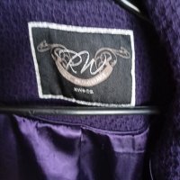 лилаво палтенце, снимка 4 - Палта, манта - 44162457