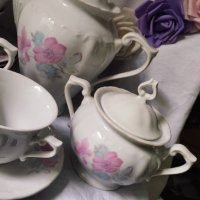 Сервиз за чай, снимка 4 - Антикварни и старинни предмети - 41160453