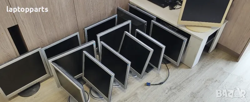 LCD монитори Philips - 20 лв./бр., снимка 1