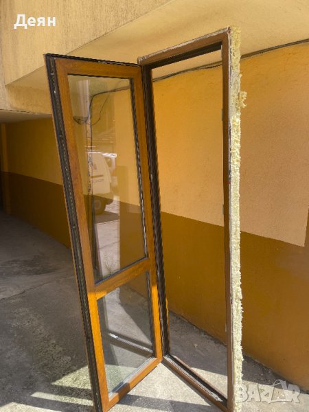PVC врата с цвят златен дъб, снимка 1