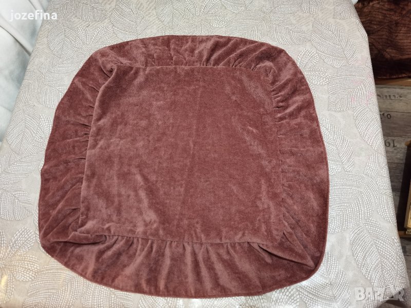 2 бр ушити от мен покривки за табуретки, снимка 1