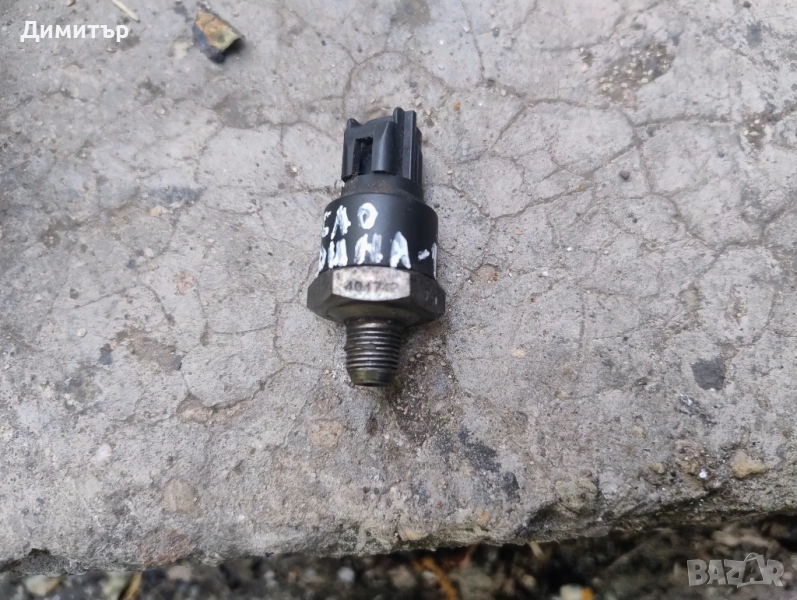 Датчик Масло За Тойота Карина 1.6И 16В 1995г / Toyota Carina 1.6I 16V 1995y, снимка 1