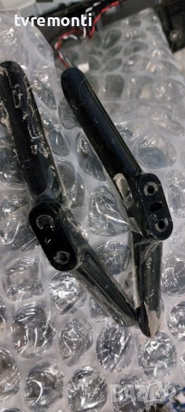 оригинална стойка от телевизор CHiQ L32G4500, снимка 1