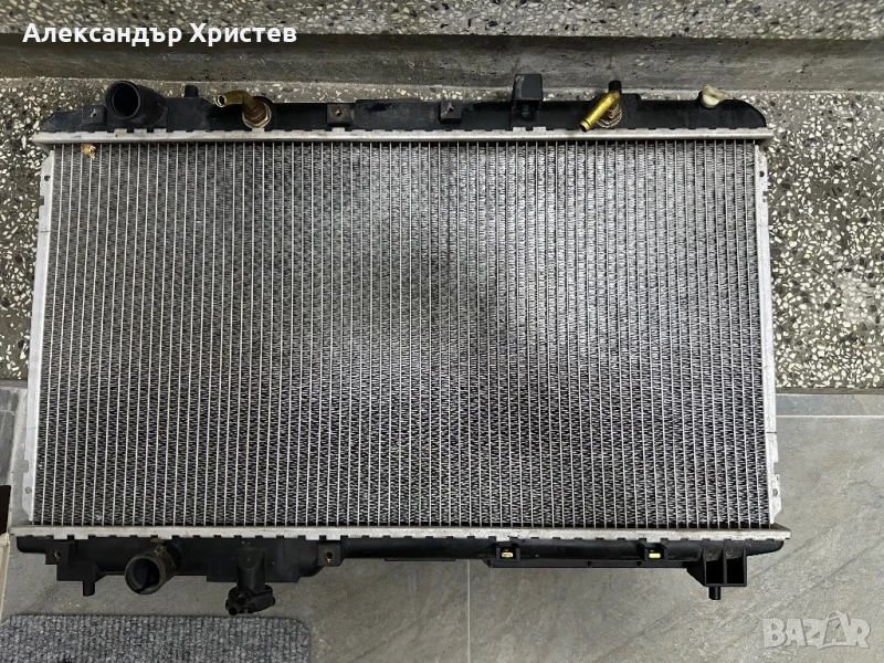 Воден радиатор за Honda CR-V I GEN бензин 147к.с, снимка 1