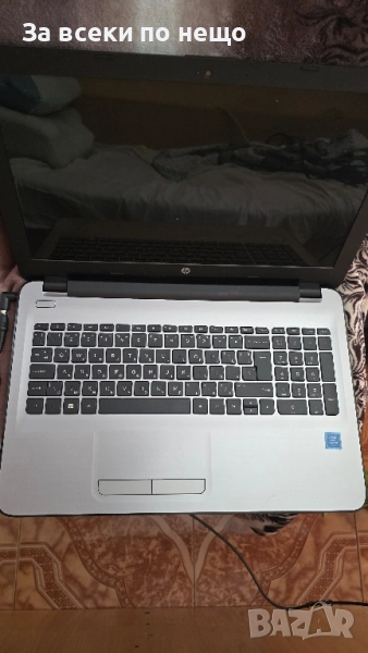 Лаптоп HP , снимка 1
